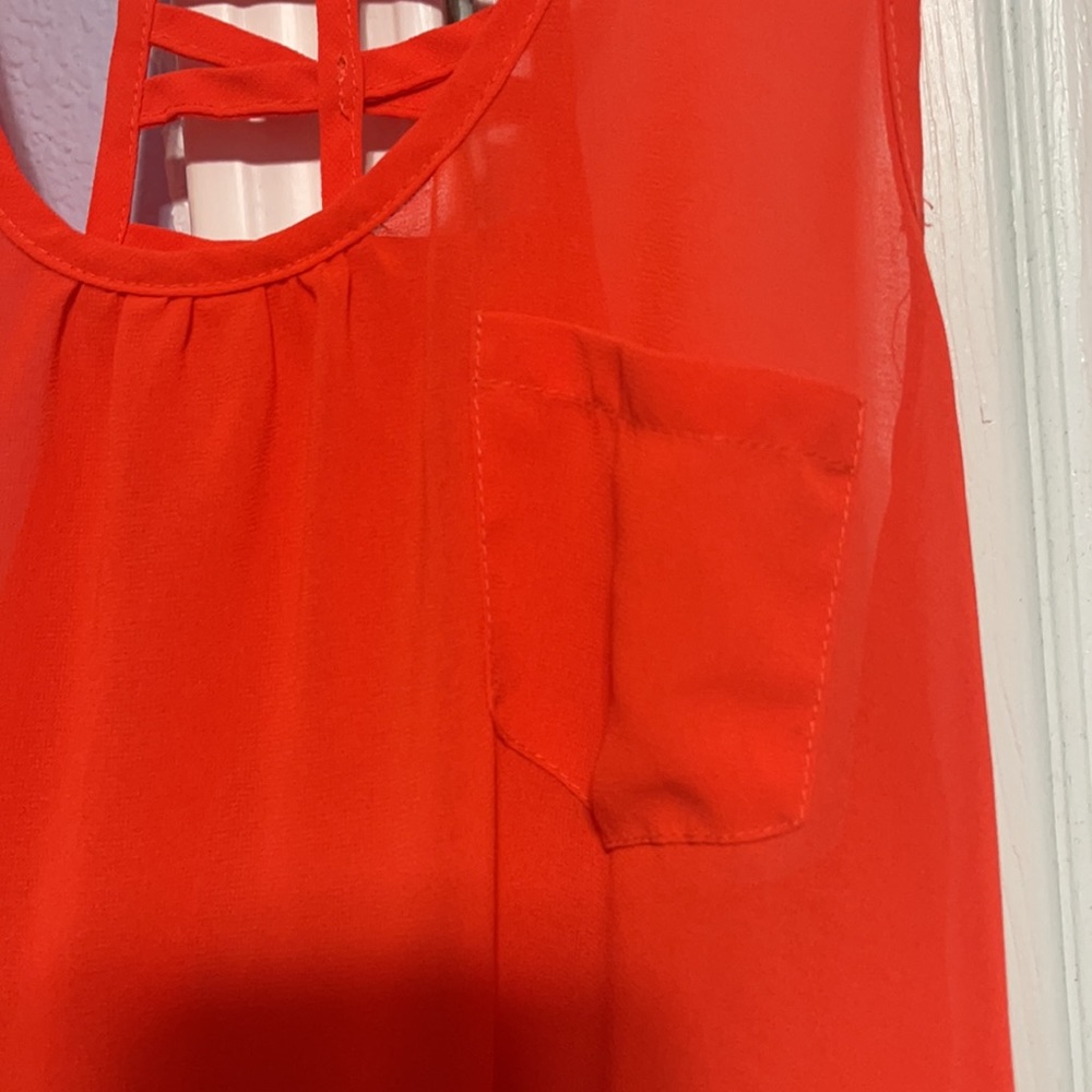 Tank/blouse - Picture 4 of 5